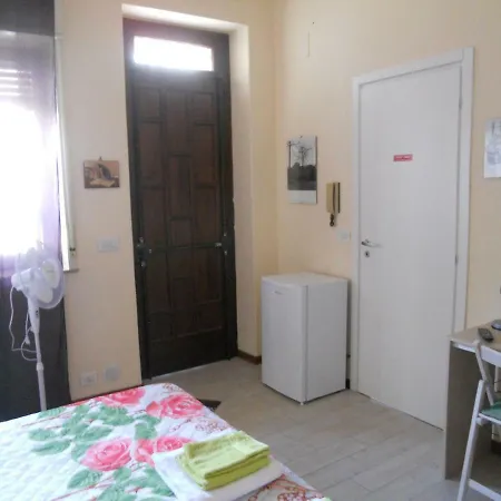 L'agrifoglio Dell'etna Bed & Breakfast 3*